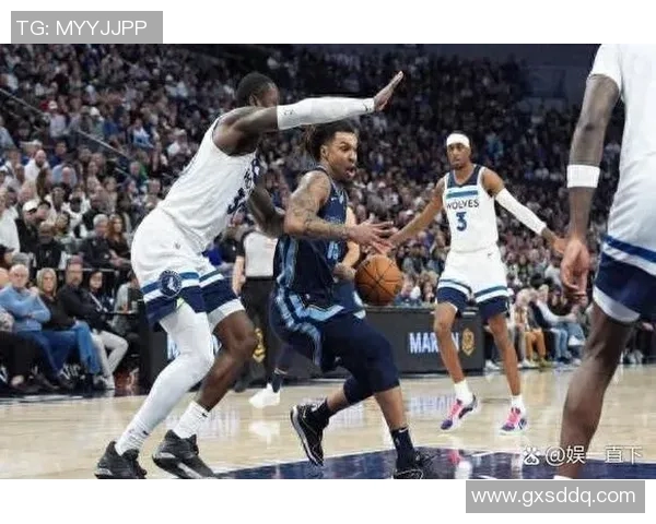 莫兰特28+8+7准绝杀！灰熊1分险胜太阳 布克32分丢反绝杀三分