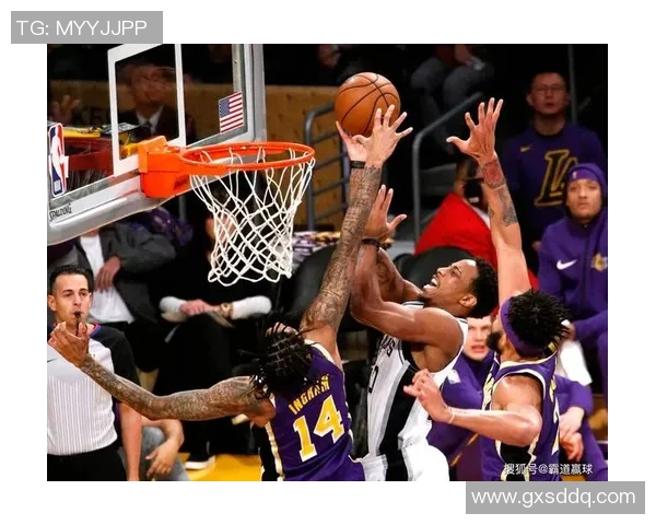 马刺VS湖人官方裁判报告出炉 最后0.4秒球权错判